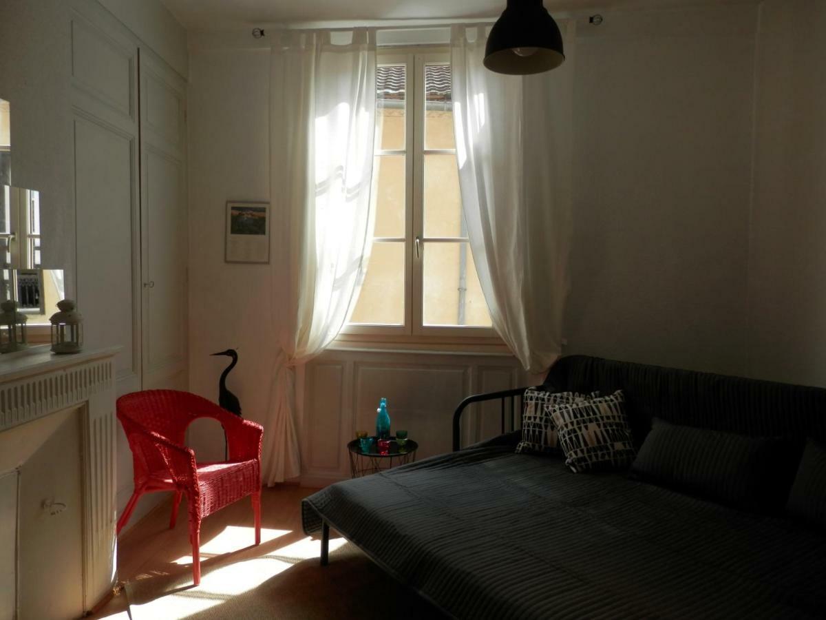 Couette Et Cafe Cyrano Leilighet Bergerac Eksteriør bilde