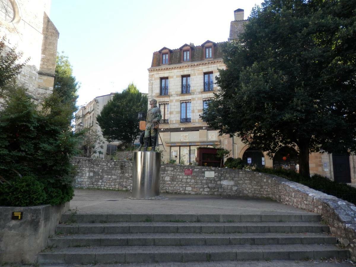 Couette Et Cafe Cyrano Leilighet Bergerac Eksteriør bilde